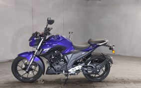 YAMAHA FZ25 RG69