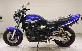 YAMAHA XJR1300 2002 RP03J