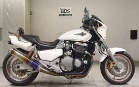 HONDA X4 1997 SC38