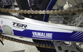 YAMAHA YZ125