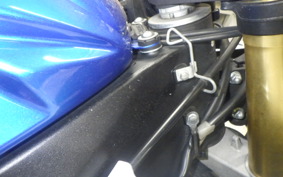 SUZUKI GSX-R750 2015