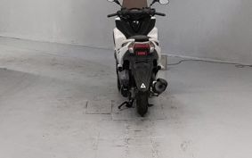 YAMAHA TRICITY 125 SE82J