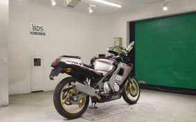 YAMAHA FZR250 2013 2KR