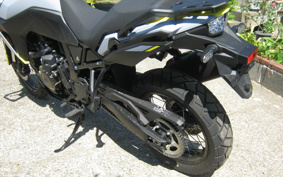 SUZUKI DL650 ( V-Strom 800 ) 2023 EM1BA