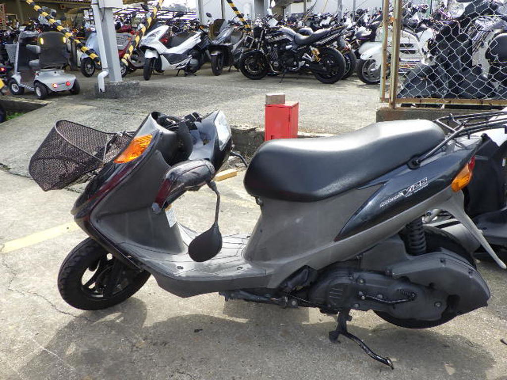 Фото Suzuki ADDRESS V125 с японского аукциона