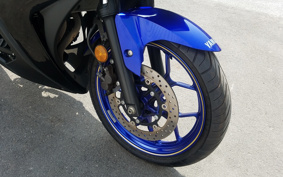 YAMAHA YZF-R25 RG10J