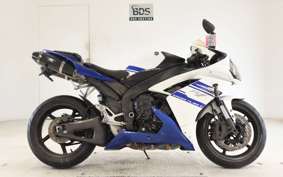 YAMAHA YZF-R1