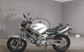 HONDA VTR 250 MC33