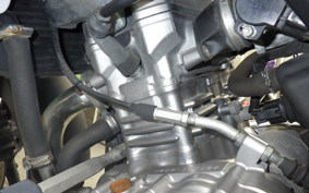 SUZUKI GSR250 2007