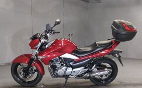 SUZUKI GSR250 GJ55D