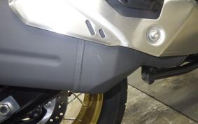 SUZUKI Vｽﾄﾛｰﾑ650XTA 2025 C733M
