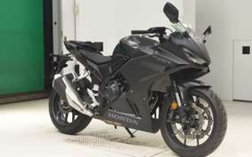 HONDA CBR400R 2025 NC65