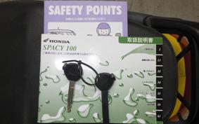 HONDA SPACY 100 2024 JF13