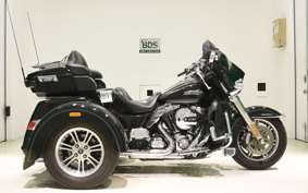 HARLEY FLHTCUTG TRIKE 2014