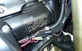 SUZUKI GSR750 A 2015