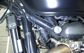 TRIUMPH STREET TWIN 2021