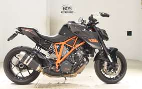KTM 1290 SUPER DUKE R 2015