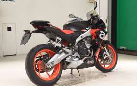 APRILIA TUONO 660 2025
