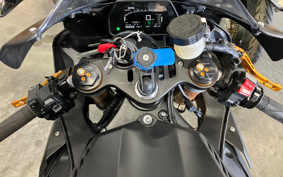 YAMAHA YZF-R1 2015 RN39