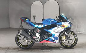 SUZUKI GSX-R125 DL33B
