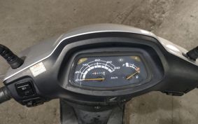 HONDA SPACY 100 JF13