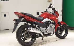SUZUKI GSR250