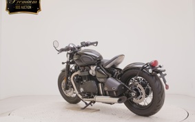 TRIUMPH BONNEVILLE BOBBER 2023