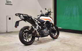KTM 390 DUKE 2024