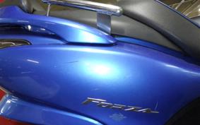 HONDA FORZA Z MF08