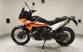KTM 890 ADVENTURE	 2026