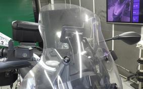 MOTO GUZZI V85 TT 2022