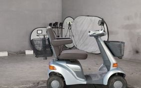 SUZUKI SENIOR CAR ET4D