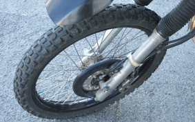 YAMAHA SEROW 225W DG08J