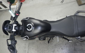 TRIUMPH TRIDENT 660 2022