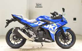 SUZUKI GSX250RA