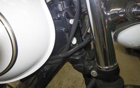 KAWASAKI W800 2011 EJ800A