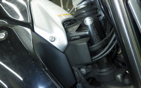 SUZUKI GSR250 2015