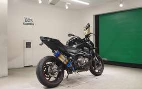 KAWASAKI Z800 2013