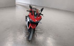 YAMAHA YZF-R25 RG10J