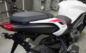 TRIUMPH STREET TRIPLE S 2021