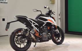 KTM 390 DUKE 2023