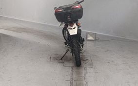 YAMAHA SEROW 225 1KH