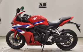 HONDA CBR650R E-Clutch 2025 RH17