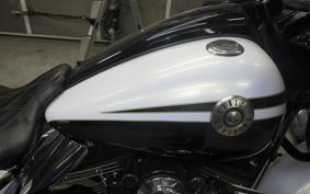 HARLEY FLTRXSE1800CVO 2012