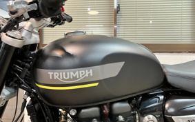 TRIUMPH SPEED TWIN 2022 DAD85H