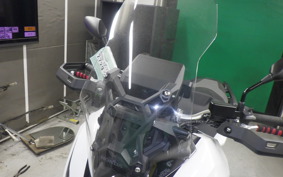 HONDA X-ADV 750 2025 RH21