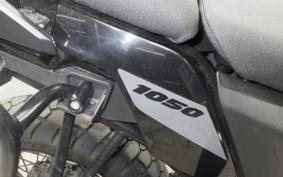 SUZUKI Vｽﾄﾛｰﾑ1050XT 2020 EF11M