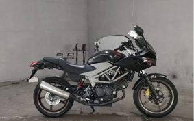 HONDA VTR 250 F MC33