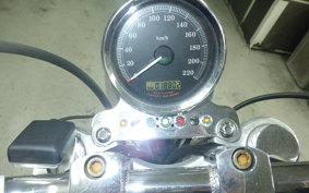 HARLEY XL1200C 2004