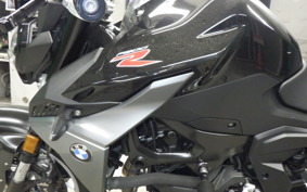 BMW F900R 2021